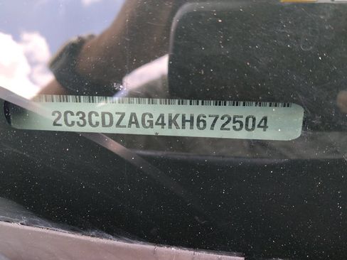 Used 2019 Dodge Challenger SXT RWD image 33