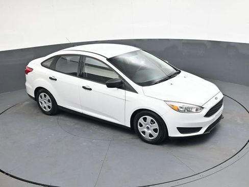 Used 2015 Ford Focus S FWD image 23