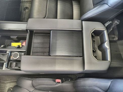 New 2026 Toyota Tundra Platinum AWD/4WD image 21