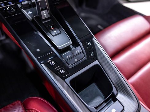 Used 2022 Porsche 911 Cabriolet image 55