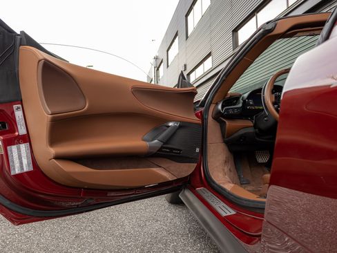 Certified 2025 Ferrari SF90 Spider image 30