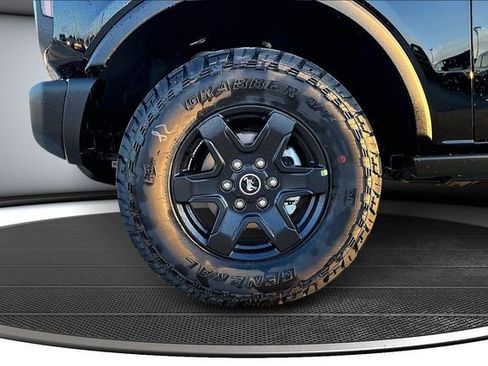 New 2025 Ford Bronco Big Bend w/ Black Diamond Package image 13