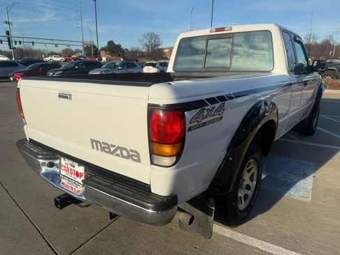 Used 1996 MAZDA B-Series Pickup 4x4 Cab Plus B4000 image 6