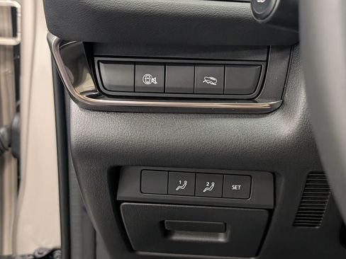 Certified 2024 MAZDA CX-30 AWD 2.5 S w/ Preferred Package image 22