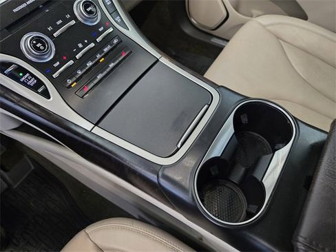 Used 2017 Lincoln MKX Select w/ Select Plus Package image 20