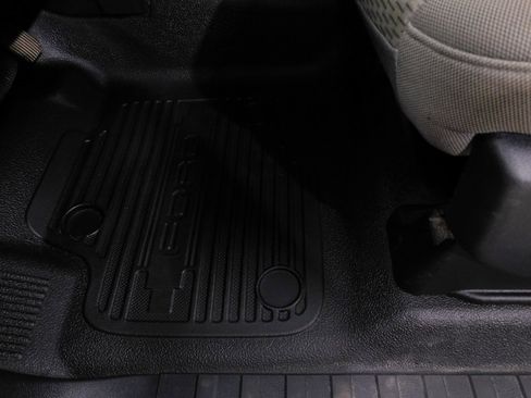 Used 2022 Ford F250 XLT w/ XLT Value Package image 31