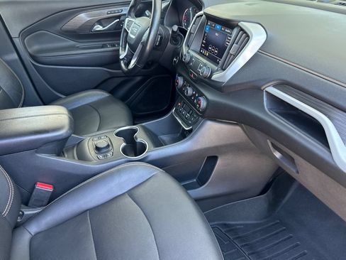 Used 2019 GMC Terrain SLT w/ Preferred Package FWD image 17