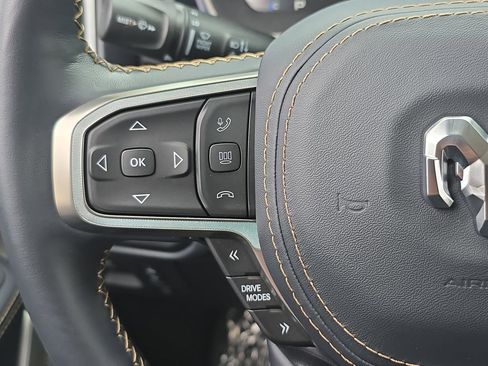 Used 2025 RAM 1500 Tungsten w/ Towing Technology Group AWD/4WD image 19