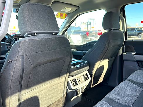 Used 2022 Ford F150 XLT w/ Equipment Group 302A High image 17