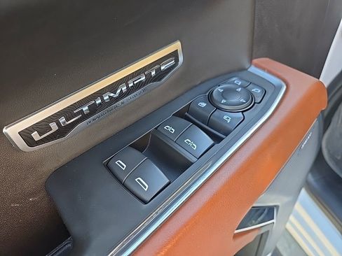 Used 2024 GMC Sierra 1500 Denali Ultimate AWD/4WD image 44