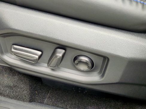 Used 2024 Toyota Sequoia Platinum AWD/4WD image 12