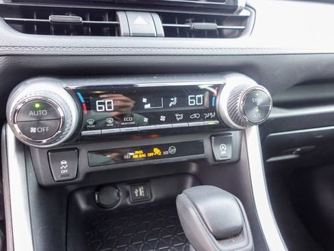 Certified 2024 Toyota RAV4 XLE image 24