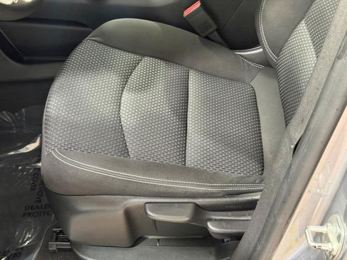 Used 2024 GMC Terrain SLE AWD/4WD image 21