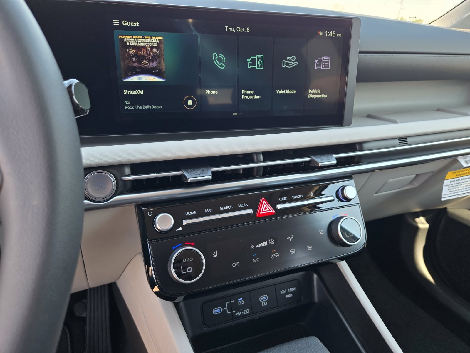 New 2026 Hyundai Tucson SEL FWD image 12