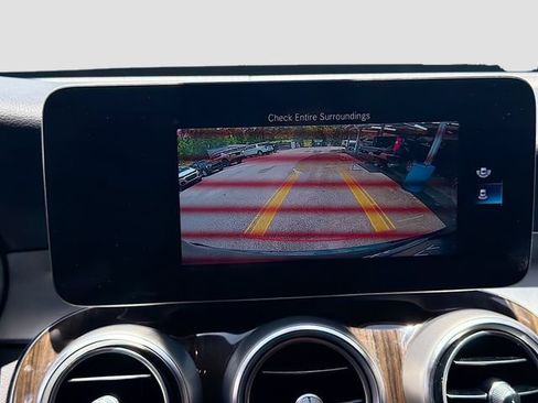 Used 2020 Mercedes-Benz GLC 300 image 29