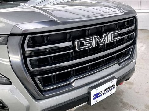 Certified 2023 GMC Yukon XL AT4 w/ AT4 Premium Package AWD/4WD image 31