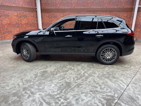New 2026 Mercedes-Benz GLC 300 4MATIC image 2