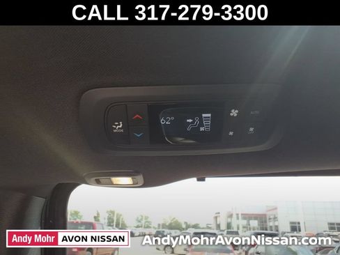 Used 2026 Chrysler Pacifica Limited w/ S Appearance Package FWD image 30