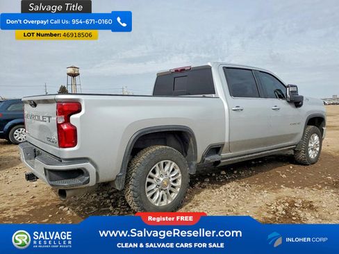 Used 2022 Chevrolet Silverado 2500 High Country w/ Safety Package II image 4