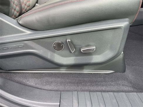 New 2025 Ford F150 Lariat w/ Equipment Group 502A High image 32