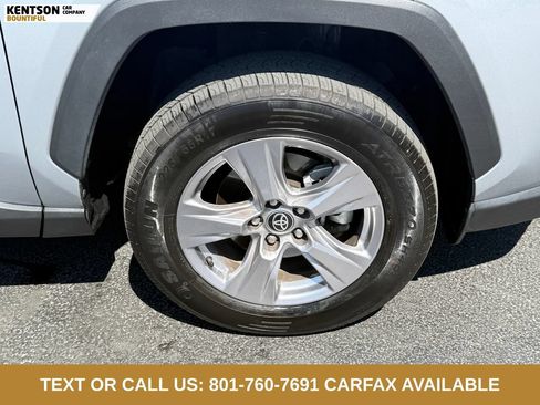 Used 2025 Toyota RAV4 XLE AWD/4WD image 13