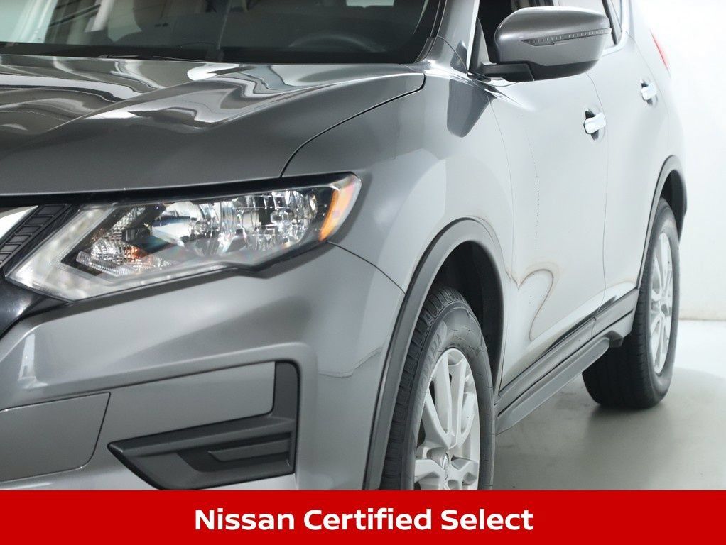Used 2020 Nissan Rogue SV AWD/4WD image 6