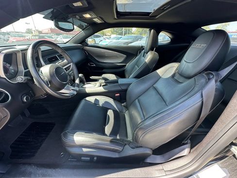 Used 2010 Chevrolet Camaro SS w/ RS Package RWD image 9