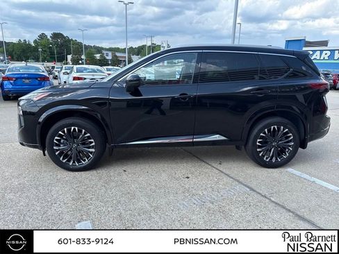 New 2025 Nissan Rogue Platinum w/ Tech Package image 10