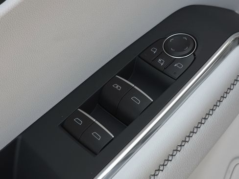 New 2026 GMC Acadia Denali w/ Super Cruise Package image 27