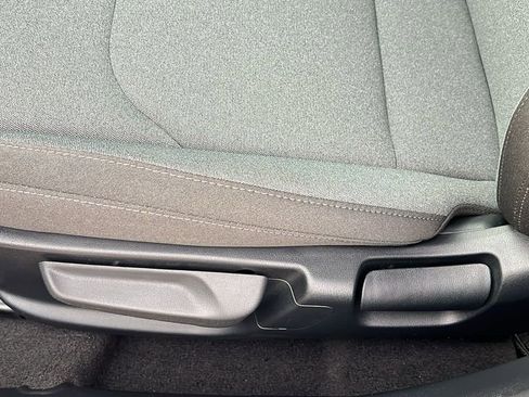 Certified 2025 Kia K4 LXS image 12