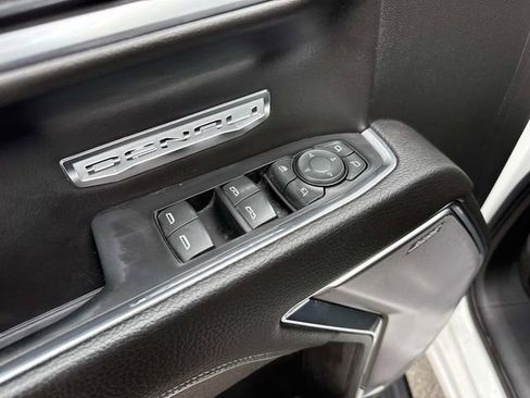 Used 2023 GMC Sierra 1500 Denali w/ Technology Package image 15