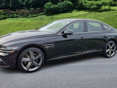 Used 2025 Genesis G80 2.5T Sport Prestige image 4