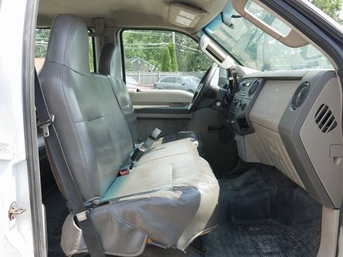 Used 2010 Ford F450 XL image 19