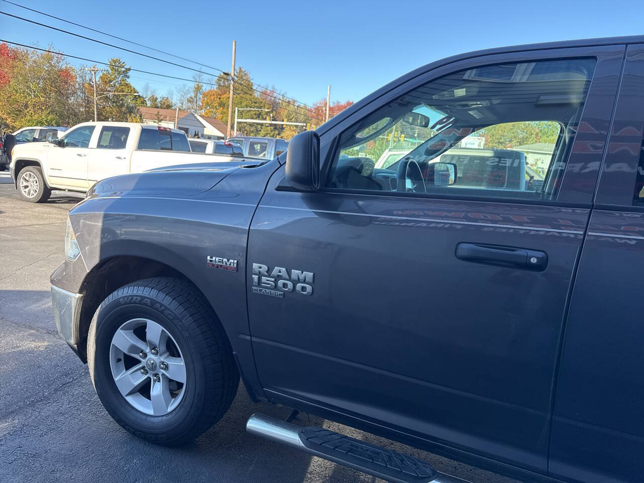 Used 2019 RAM 1500 Tradesman w/ Popular Equipment Group AWD/4WD image 4