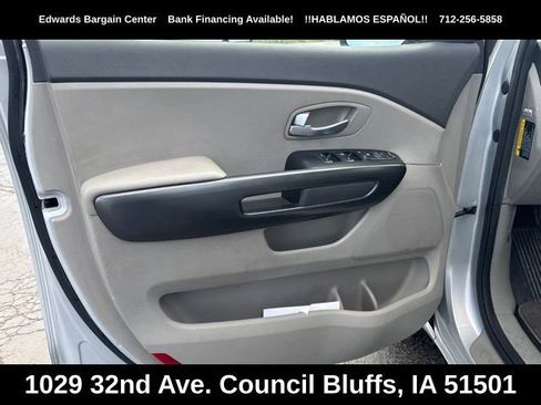 Used 2017 Kia Sedona LX w/ LX Essentials Premium Package FWD image 5