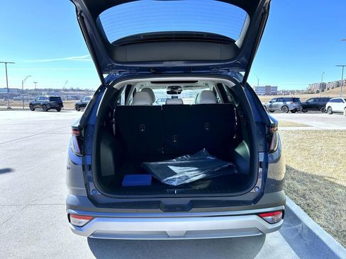 Used 2025 Hyundai Tucson Limited image 21