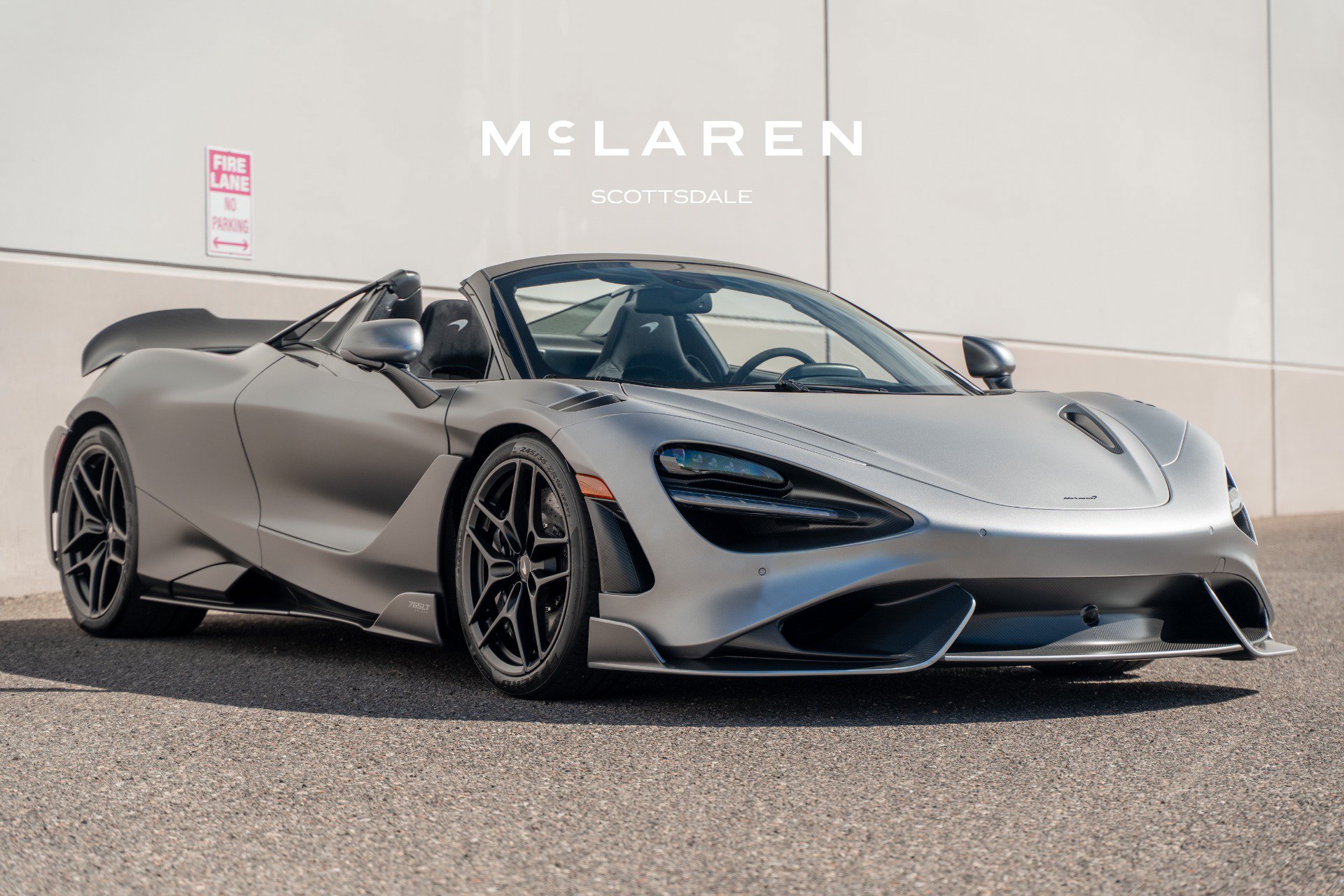 Used 2022 McLaren 765LT RWD image 9
