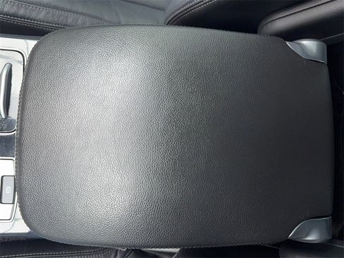 Used 2019 Land Rover Range Rover image 35