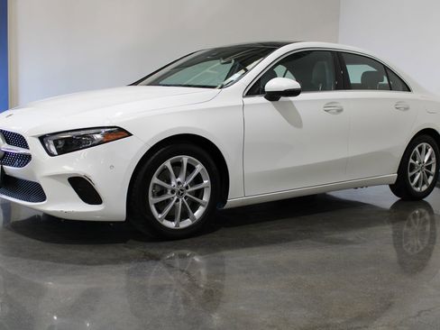 Used 2022 Mercedes-Benz A 220 4MATIC image 6