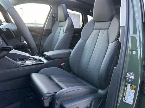 New 2025 Audi Q5 Premium Plus image 21