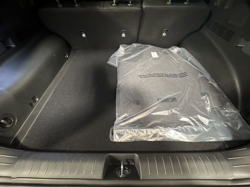 New 2025 Kia EV6 Wind image 30