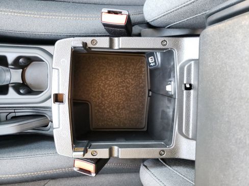 New 2026 Jeep Wrangler Unlimited Sport image 25