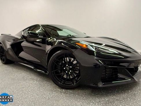 Used 2023 Chevrolet Corvette Z06 image 7