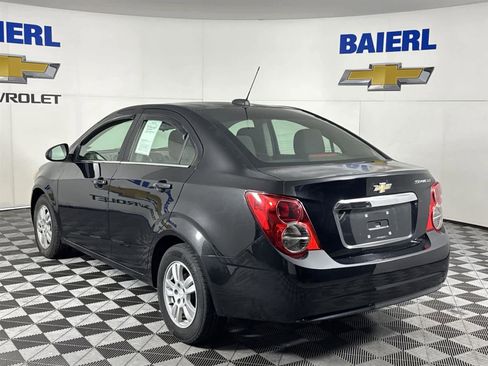 Used 2015 Chevrolet Sonic LT image 3