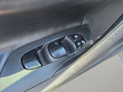 Used 2015 Nissan Altima 2.5 S w/ Power Driver Seat Package FWD image 34