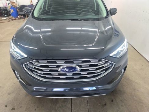 Used 2021 Ford Edge Titanium w/ Equipment Group 301A image 17