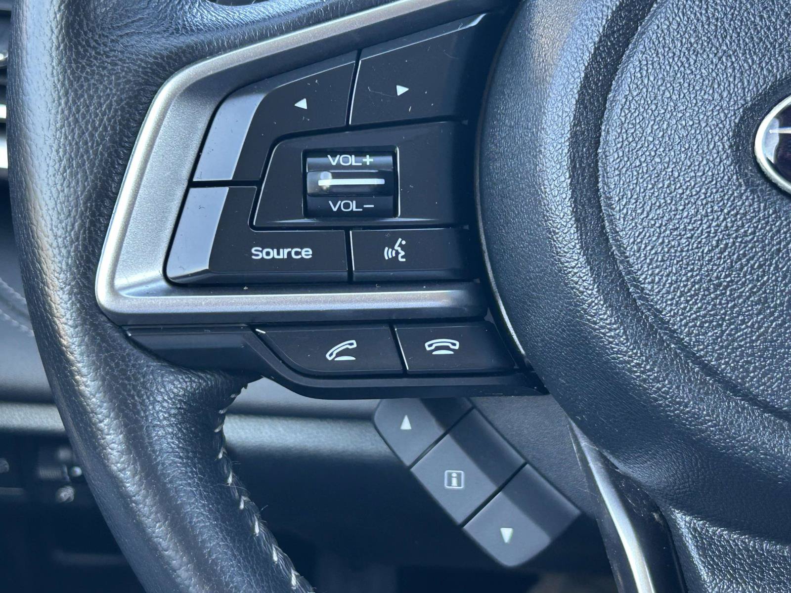 Used 2022 Subaru Outback Limited XT AWD/4WD image 28