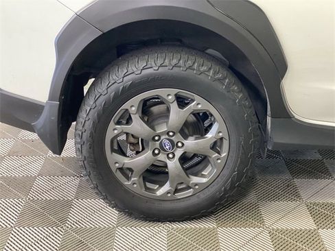 Used 2021 Subaru Crosstrek 2.5i Sport w/ Moonroof Package image 18