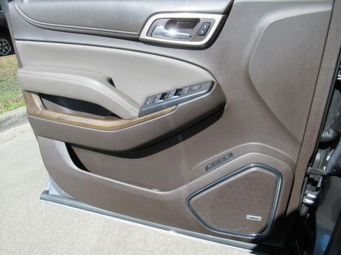 Used 2018 GMC Yukon Denali w/ Open Road Package RWD image 21