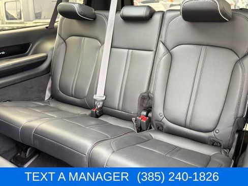 Used 2023 Jeep Grand Wagoneer L Series II w/ Premium Group II image 27